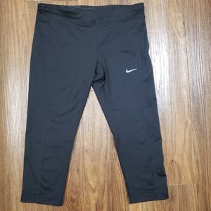 Nike Capri Leggings